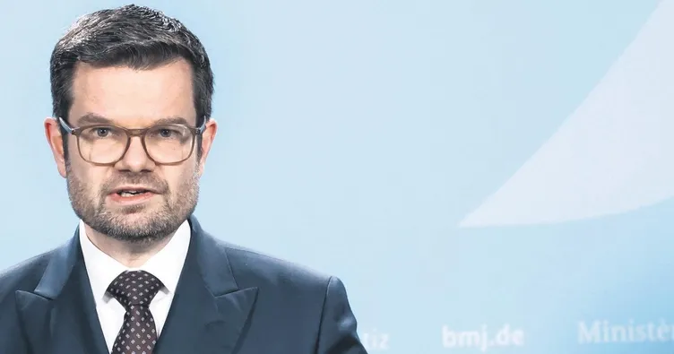 Sen PKK’ya bak sayın Buschmann