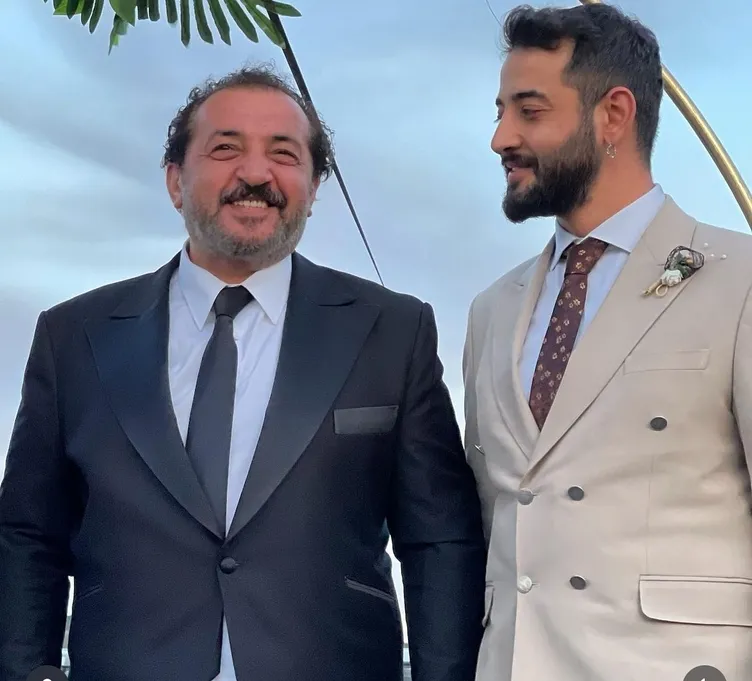 Babasının kopyası! Mehmet Şef’in oğlu da şef çıktı... 22 yaşındaki delikanlı yakışıklılığıyla büyüledi!