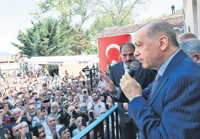 Gümrükçü İshak Ağa Camii