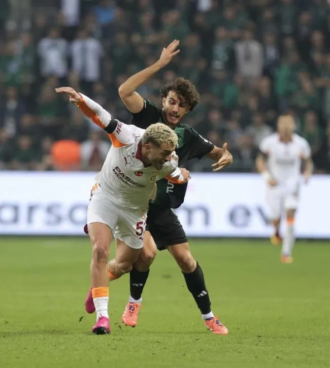galatasaray-ile-kocaelispor-42-randevuda-1775892840985.jpeg
