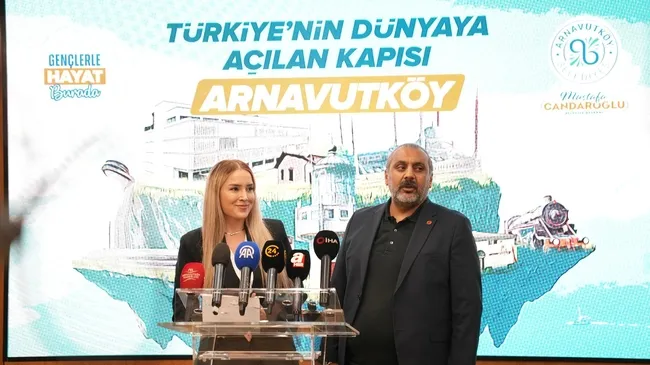 chpde-cokus-derinlesiyor-arnavutkoyde-2-meclis-uyesi-ve-150-uye-ak-partiye-gecti-1766149914430.jpg CHP’de çöküş derinleşiyor: Arnavutköy’de 2 meclis üyesi ve 150 üye AK Parti’ye geçti