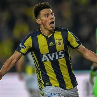 Eljif Elmas hafta sonu Napoli’ye imza atacak