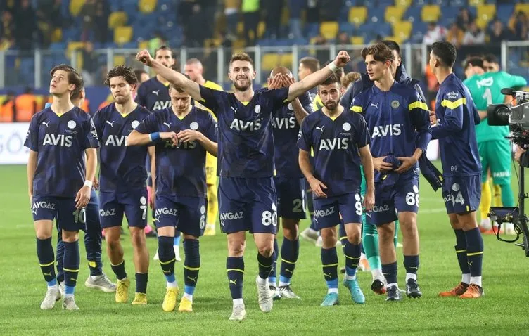 Son dakika Fenerbahçe transfer haberi: Jorge Jesus’un yeni bombası belli oldu! F.Bahçe daha önce de istemişti...