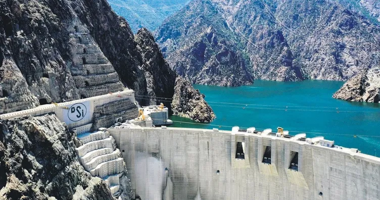 Yusufeli’nde son 4 metre