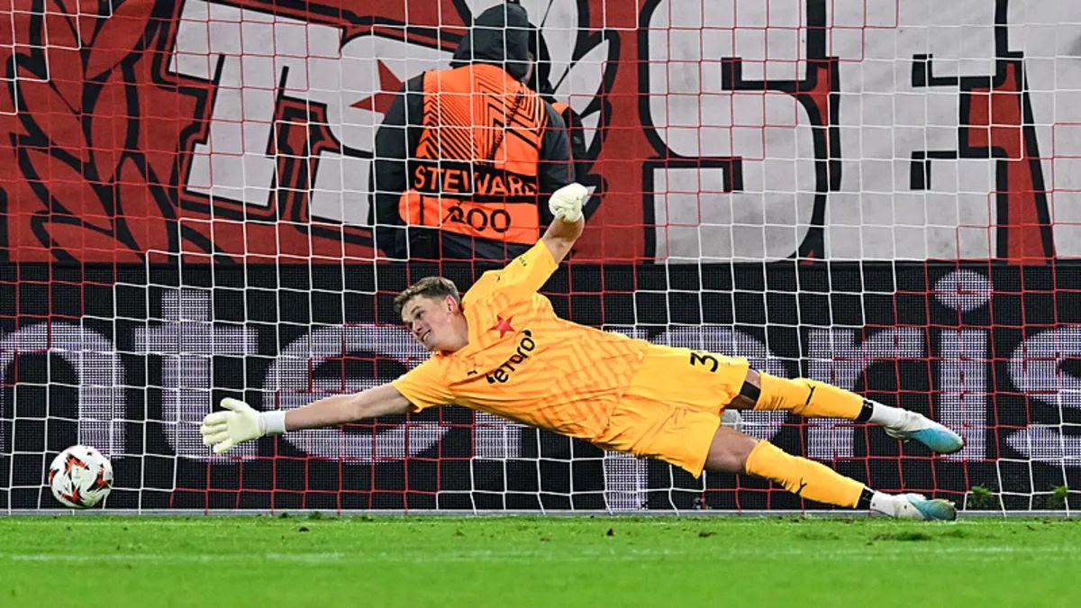 Tottenham, Slavia Prag’dan Çek kaleci Antonin Kinsky’yi transfer etti Tottenham, Slavia Prag’dan Çek kaleci Antonin Kinsky’yi transfer etti