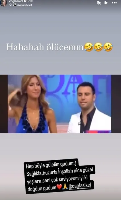 46’lık ’süper model’ Çağla Şikel bir yaş daha aldı! Hala taş gibisin