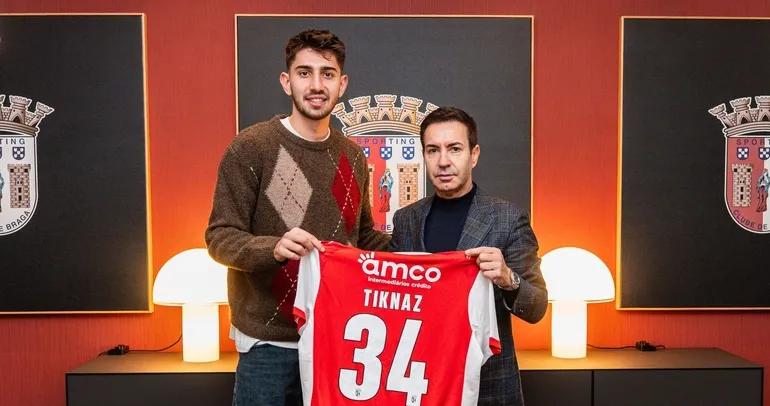 Demir Ege Tıknaz, Beşiktaş’a veda etti!