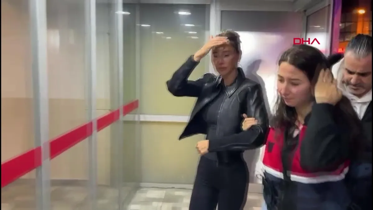 Şeyma Subaşı’nın uyuşturucu testinde ‘kokain’ maddesi pozitif çıktı | Video videosunu izle Şeyma Subaşı’nın uyuşturucu testinde ‘kokain’ maddesi pozitif çıktı | Video videosunu izle