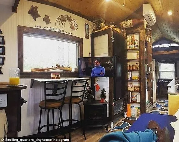 1400 dolara kendi evini yaptı!