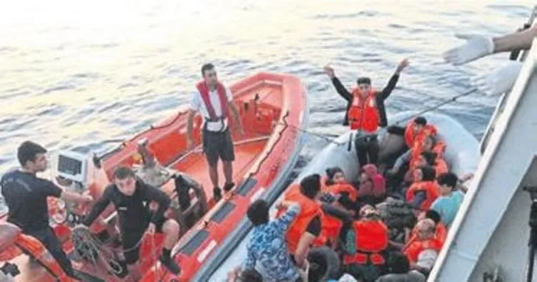 İzmir’de 79 kaçak göçmen yakalandı