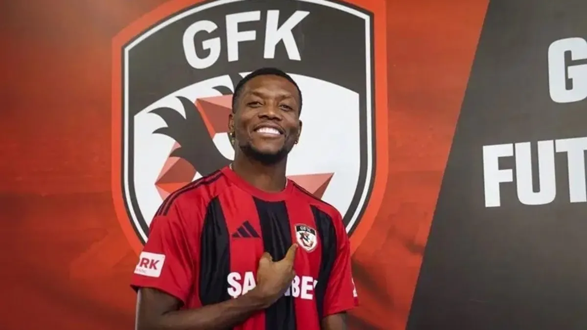 Gaziantep FK’de 8 futbolcu ile yollar ayrıldı Gaziantep FK’de 8 futbolcu ile yollar ayrıldı