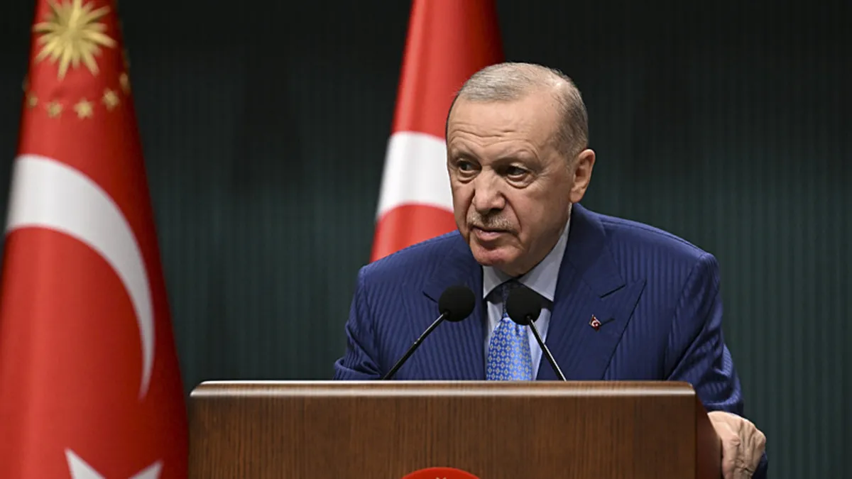 SON DAKİKA: Başkan Erdoğan’dan Kabine Toplantısı sonrası önemli açıklamalar SON DAKİKA: Başkan Erdoğan’dan Kabine Toplantısı sonrası önemli açıklamalar