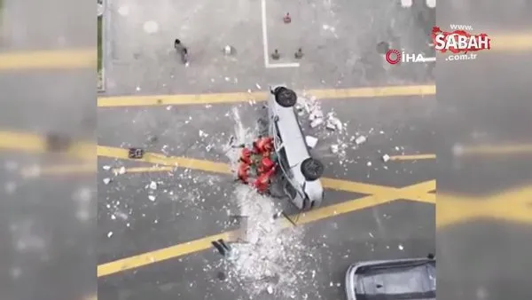 Çin'de feci olay! Elektrikli otomobil 3. kattan düştü! 2 ölü | Video