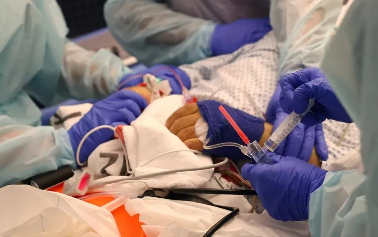 Koronavirüste 4. dalgaya karşı işte yeni normalimiz!