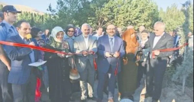 Bayburt’ta Şehitler Parkı törenle açıldı