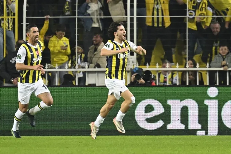 Son dakika Fenerbahçe transfer haberi: Fenerbahçe gökte aradığını yerde buldu! Stefan Savic’in yerine eski yıldız geliyor...