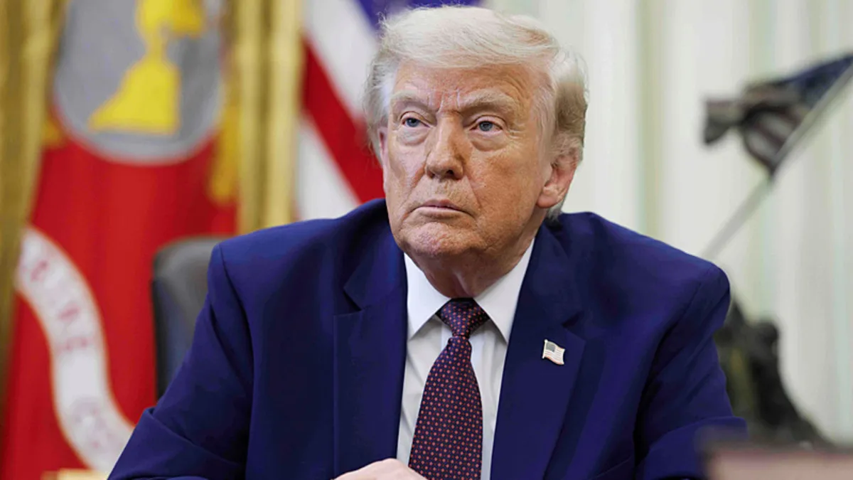 ABD Başkanı Donald Trump'ın konuşma yaparken çekilmiş fotoğrafı.