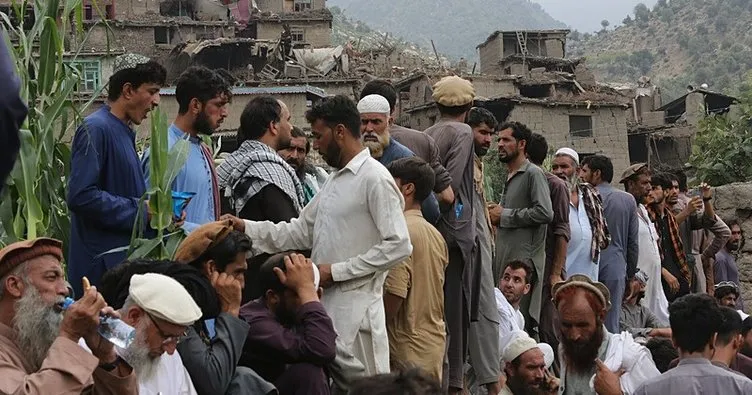 Afganistan’da deprem felaketi: Ölü sayısı artıyor