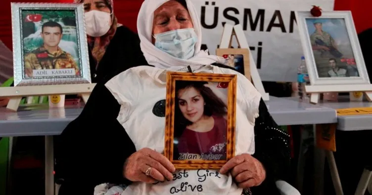 Hakkârili anne, PKK’nın 10 yıl önce kaçırdığı kızına ait tişörtle eyleme katıldı