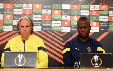 Son dakika Fenerbahçe haberi: Transfer böyle duyuruldu! Vitor Pereira ve Jorge Jesus... | Son dakika Fenerbahçe haberi: Transfer böyle duyuruldu! Vitor Pereira ve Jorge Jesus... |