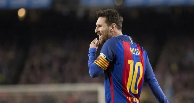 Dünya futbol tarihini yeniden yazan adam: Messi!