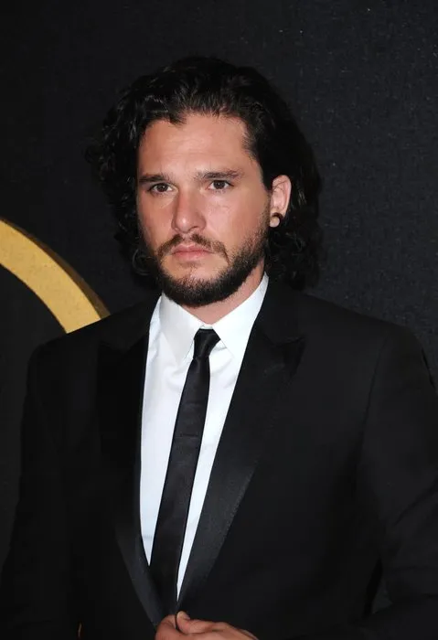 Game of Thrones’un Jon Snow’undan müjdeli haber! 38 yaşındaki Kit Harington ekranlara geri dönüyor