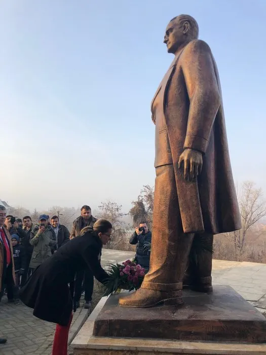 Makedonya’da Atatürk Anıtı açıldı