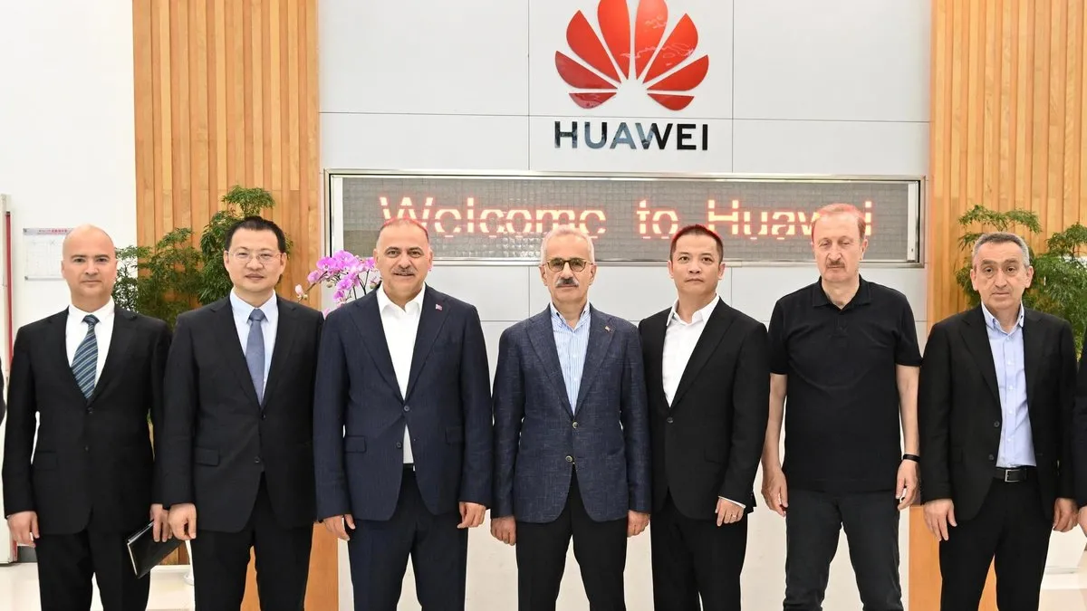 5G, yapay zekâ ve yerli üretim! Bakan Uraloğlu, teknoloji devleriyle bir araya geldi 5G, yapay zekâ ve yerli üretim! Bakan Uraloğlu, teknoloji devleriyle bir araya geldi