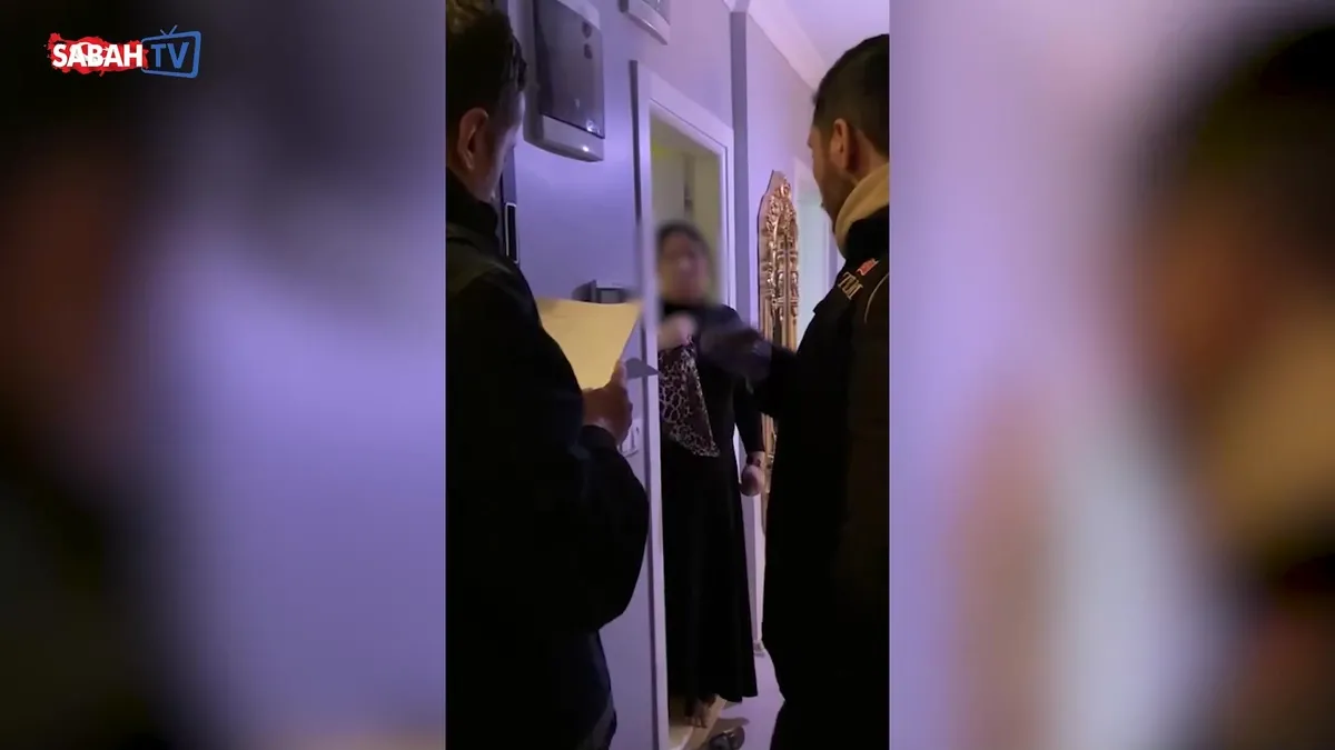 Düzce’de sosyal medyaya fuhuş operasyonu: 9 kişi gözaltında | Video videosunu izle Düzce’de sosyal medyaya fuhuş operasyonu: 9 kişi gözaltında | Video videosunu izle