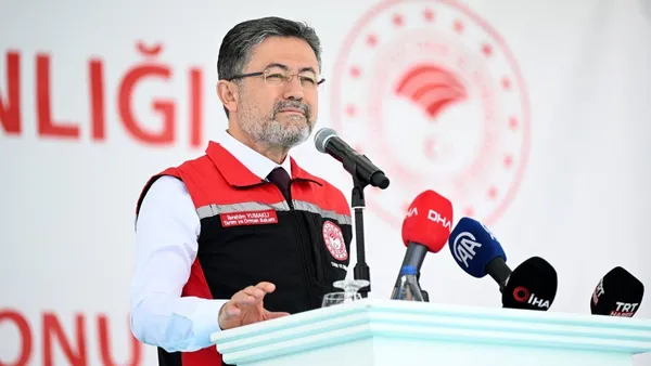 2050ye-kadar-icme-suyu-ihtiyacini-karsilayacak-bakan-yumakli-tatil-beldesine-dev-yatirimi-duyurdu-1784709100838.png
