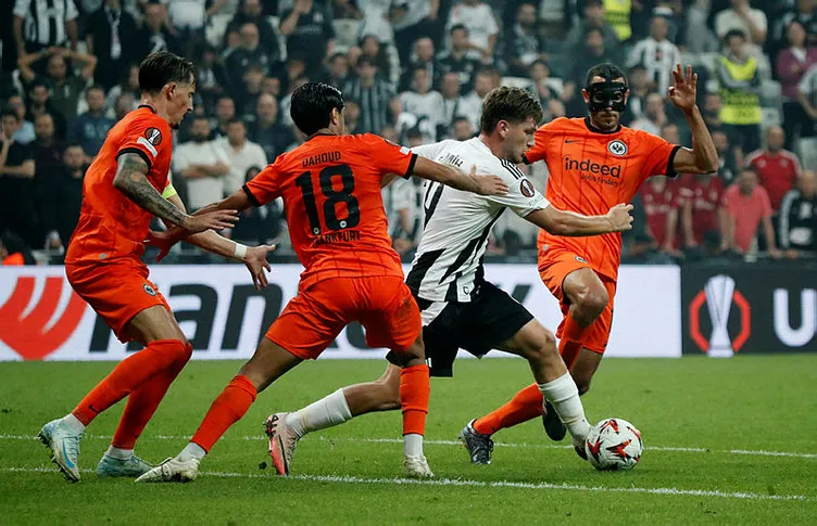 SON DAKİKA HABERİ: Beşiktaş dünya yıldızını yeniden istiyor! Hasan Arat’tan devre arası bombası… Semih Kılıçsoy’a da talip var!