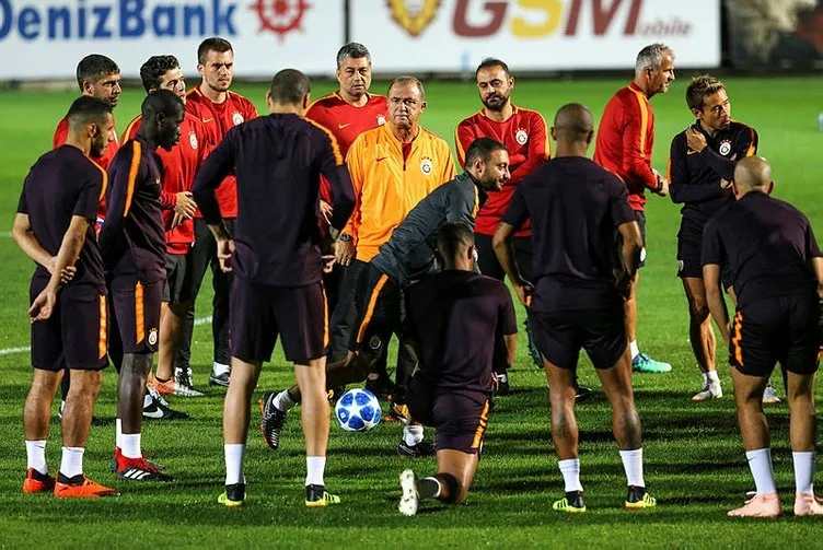 Rıdvan Dilmen, Galatasaray - Lokomotiv Moskova maçını yorumladı