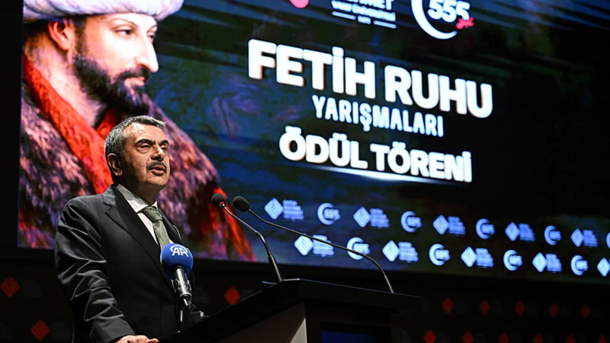 Milli Eğitim Bakanı Yusuf Tekin, 'Fetih 1453' diyenlerle yola devam edeceklerini belirtti.