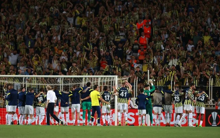 Son dakika Fenerbahçe haberleri: Fenerbahçe maçı sonrası basın toplantısını terk etti! Mircea Lucescu’nun sözleri tepki çekti, Jorge Jesus cevap verdi…