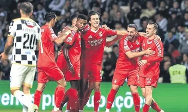 Türk sihirbazlar sahnede!