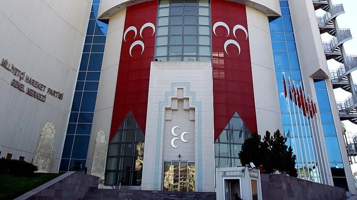 MHP'den Kritik Hamle: Komşu Ziyaretleriyle Siyaset Arenasına Yeni Soluk