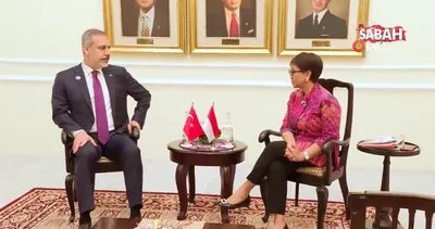 Bakan Fidan, Endonezyalı mevkidaşı Marsudi ile görüştü | Video