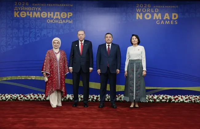 emine-erdogan-gecmisten-bugune-tasinan-kadim-geleneklerin-gorkemine-taniklik-ettik-1788202279475.jpg Emine Erdoğan: “Geçmişten bugüne taşınan kadim geleneklerin görkemine tanıklık ettik”