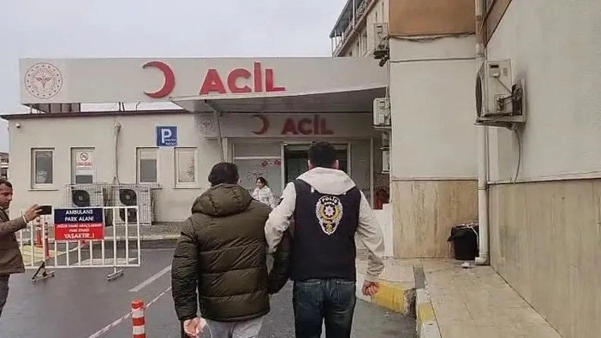 Futbolda bahis operasyonu: Adliyeye sevk edildiler Futbolda bahis operasyonu: Adliyeye sevk edildiler