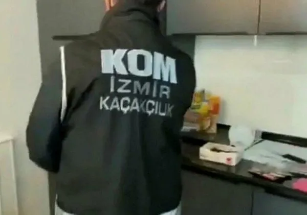 izmir-cumhuriyet-bassavciligindan-kacak-botoks-operasyonu-1730987397625.jpg
