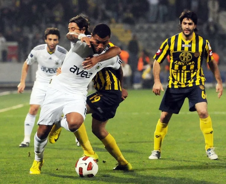 Ankaragücü - Fenerbahçe maçından kareler