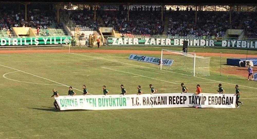 Sakaryaspor'dan Erdoğan'a büyük sürpriz - 1