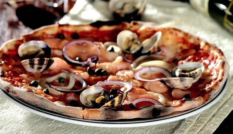 Pizza Di Mare Deniz Urunlu Pizza Tarifi Deniz Urunleri Sofra