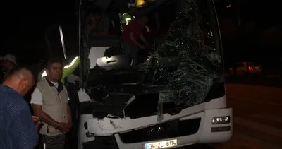 Amasya’da yolcu otobüsü ile tırın çarpıştığı kazada 5 kişi yaralandı