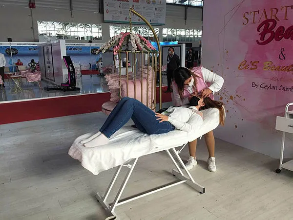 CHP’li Zeydan Karalar’ın Adana Büyükşehir Belediyesi’nde tek icraatı: Sahra güzellik salonu