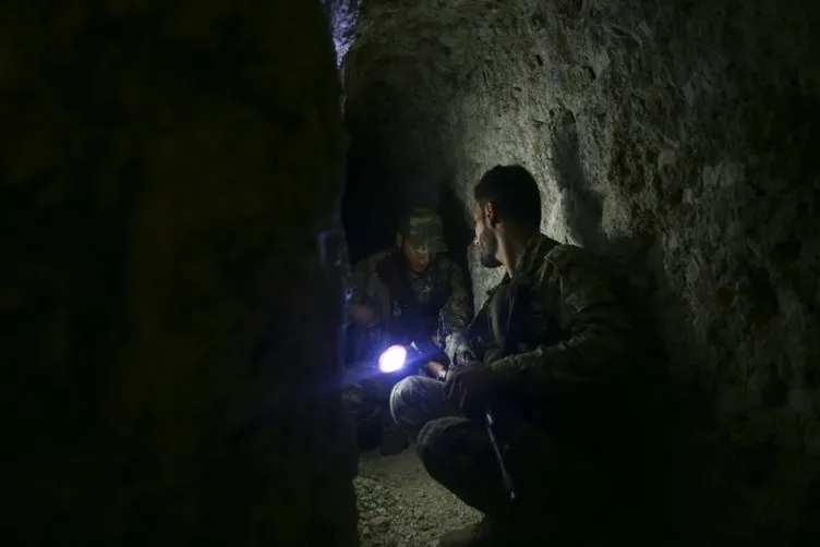 Tel Abyad’daki Ermeni Kilisesi önce DEAŞ sonra PKK tarafından karargah olarak kullanılmış