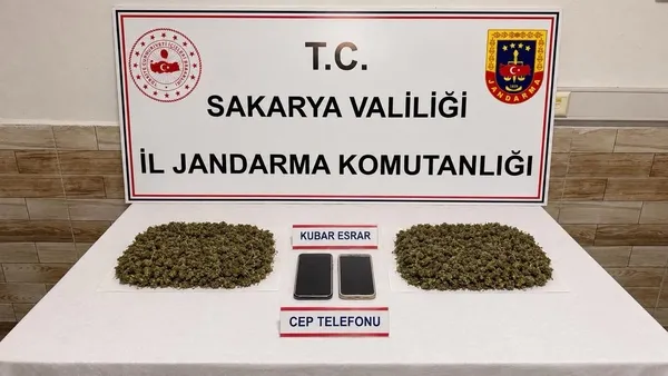 jandarmadan-torbaci-operasyonu-3-tutuklama-1792754039414.jpg