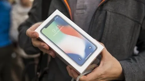 iPhone X dayanıklılık testinden geçemedi