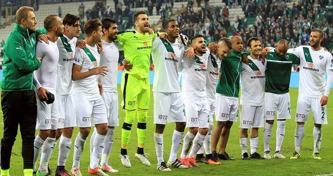 Bursaspor’un 13 golü orta saha futbolcularından