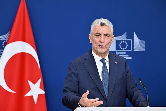 ticaret-bakani-bolat-brukselde-belcika-ve-ab-yetkilileriyle-gorustu-1791998803794.jpg Ticaret Bakanı Bolat, Brüksel'de Belçika ve AB yetkilileriyle görüştü